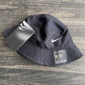 NWT Nike Infant Bucket Hat